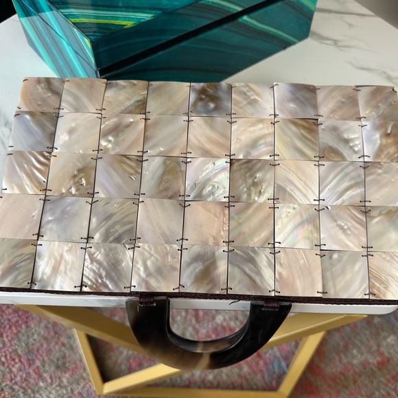 Mother of Pearl Clutch Purse Handbag Beautiful! - Picture 5 of 9